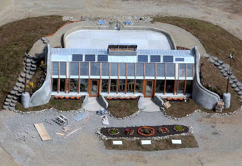 earthship08